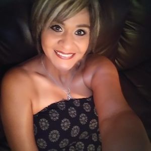 Meet your Posher, Lyria